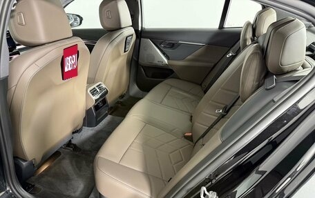 BMW 5 серия, 2025 год, 8 550 000 рублей, 13 фотография