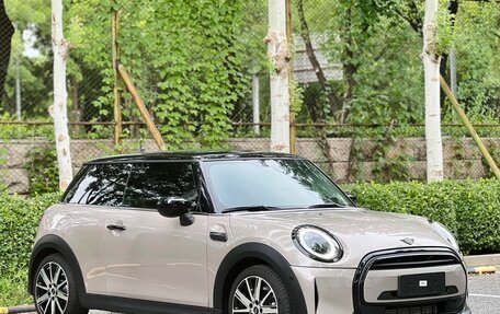 MINI Hatch, 2022 год, 2 150 000 рублей, 1 фотография