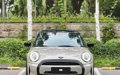 MINI Hatch, 2022 год, 2 150 000 рублей, 3 фотография