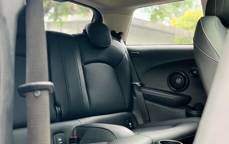 MINI Hatch, 2022 год, 2 150 000 рублей, 17 фотография