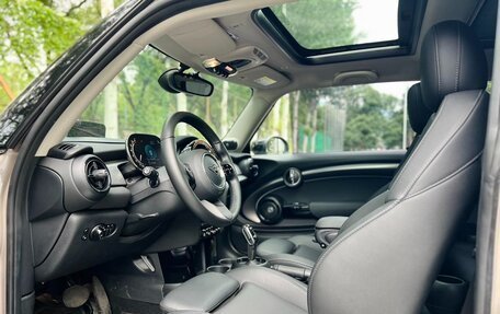 MINI Hatch, 2022 год, 2 150 000 рублей, 14 фотография