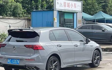 Volkswagen Golf VIII, 2023 год, 2 000 000 рублей, 7 фотография
