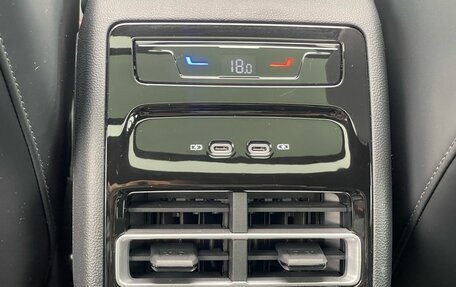 Volkswagen Tiguan, 2026 год, 4 650 000 рублей, 26 фотография
