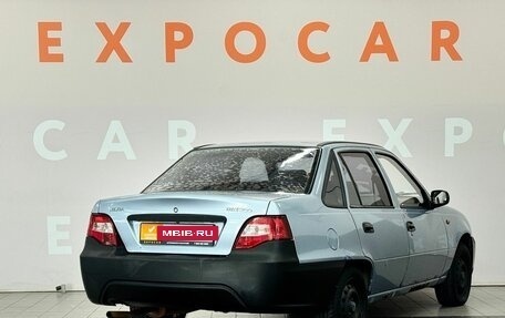 Daewoo Nexia I рестайлинг, 2010 год, 100 000 рублей, 5 фотография