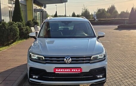 Volkswagen Tiguan II, 2019 год, 3 600 000 рублей, 5 фотография