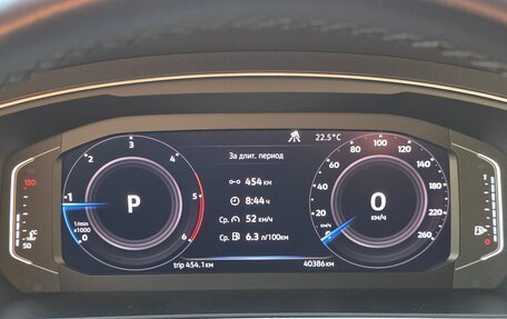 Volkswagen Tiguan II, 2019 год, 3 600 000 рублей, 16 фотография