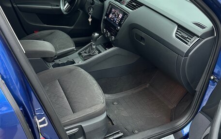 Skoda Octavia, 2018 год, 1 950 000 рублей, 27 фотография