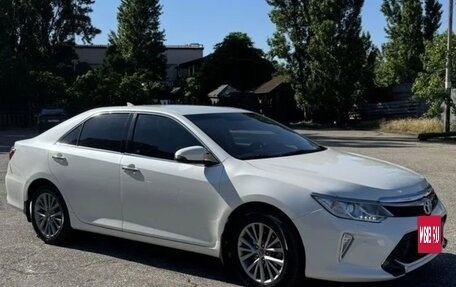 Toyota Camry, 2016 год, 1 570 000 рублей, 8 фотография