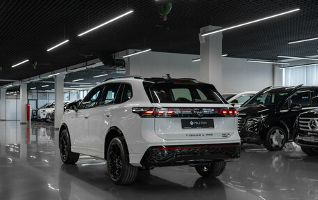 Volkswagen Tiguan, 2026 год, 5 000 000 рублей, 4 фотография
