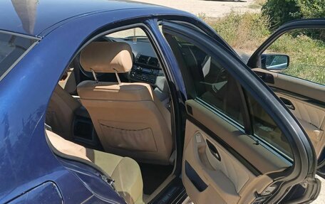 BMW 5 серия, 1996 год, 400 000 рублей, 11 фотография