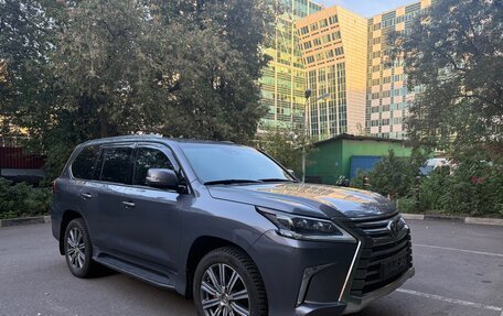 Lexus LX III, 2016 год, 7 700 000 рублей, 1 фотография