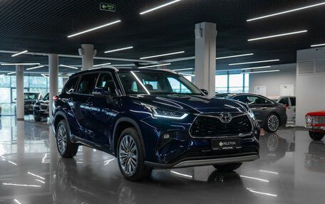 Toyota Highlander, 2026 год, 5 585 000 рублей, 2 фотография
