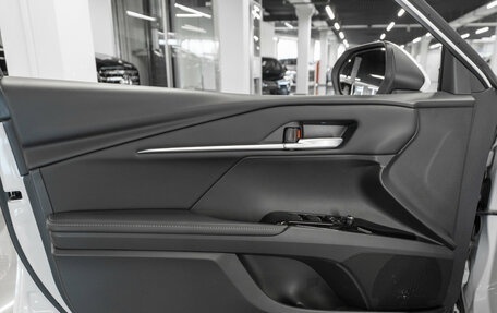 Toyota Camry, 2024 год, 4 000 000 рублей, 16 фотография