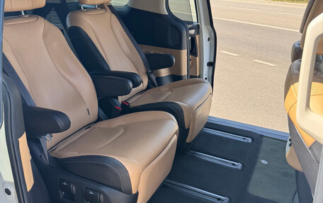 KIA Carnival, 2020 год, 4 900 000 рублей, 14 фотография