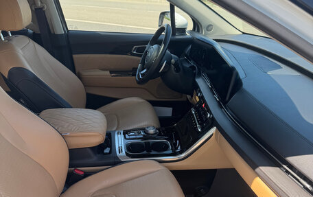 KIA Carnival, 2020 год, 4 900 000 рублей, 28 фотография