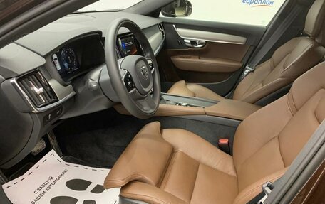 Volvo S90 II рестайлинг, 2020 год, 3 150 000 рублей, 8 фотография