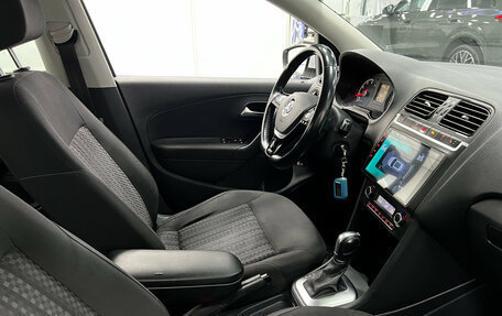 Volkswagen Polo VI (EU Market), 2015 год, 990 000 рублей, 15 фотография