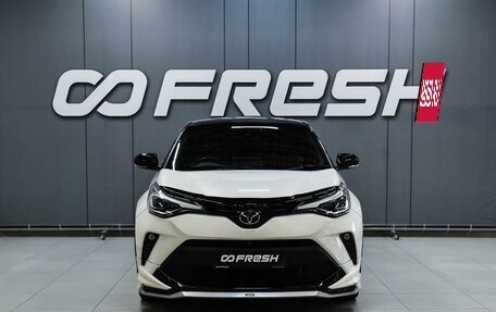 Toyota C-HR I рестайлинг, 2020 год, 2 250 000 рублей, 3 фотография