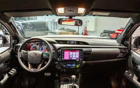 Toyota Hilux VIII, 2025 год, 8 798 000 рублей, 6 фотография