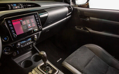 Toyota Hilux VIII, 2025 год, 8 798 000 рублей, 15 фотография