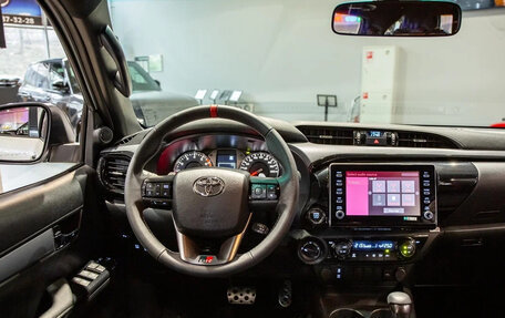Toyota Hilux VIII, 2025 год, 8 798 000 рублей, 13 фотография