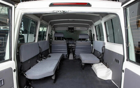 Toyota Land Cruiser 70, 2025 год, 9 900 000 рублей, 10 фотография