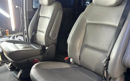 Hyundai Grand Starex Grand Starex I рестайлинг 2, 2019 год, 2 800 000 рублей, 4 фотография