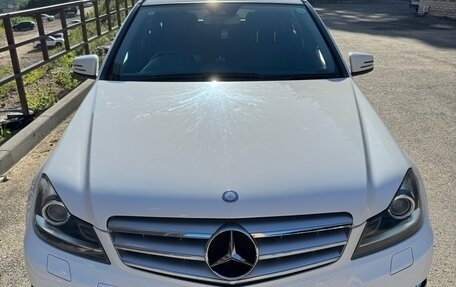 Mercedes-Benz C-Класс, 2012 год, 1 320 000 рублей, 2 фотография