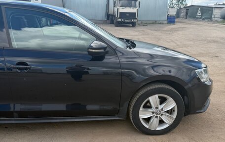 Volkswagen Jetta VI, 2015 год, 800 000 рублей, 3 фотография