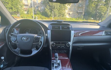 Toyota Camry, 2014 год, 1 990 000 рублей, 5 фотография