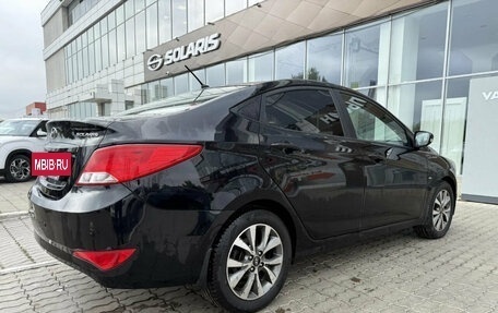 Hyundai Solaris II рестайлинг, 2015 год, 1 096 500 рублей, 15 фотография