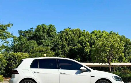 Volkswagen Golf VII, 2018 год, 1 500 000 рублей, 5 фотография
