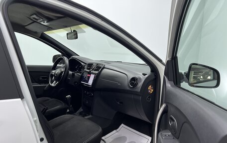 Renault Logan II, 2021 год, 600 000 рублей, 17 фотография