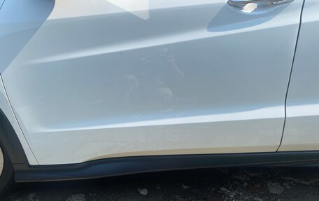 Honda Vezel, 2019 год, 1 800 000 рублей, 14 фотография