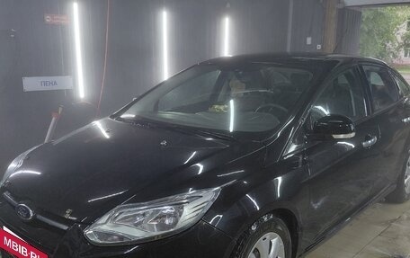 Ford Focus III, 2013 год, 700 000 рублей, 2 фотография