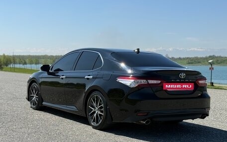 Toyota Camry, 2020 год, 2 680 000 рублей, 8 фотография