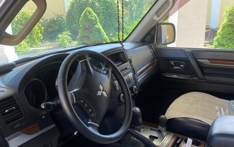 Mitsubishi Pajero IV, 2007 год, 1 500 000 рублей, 9 фотография