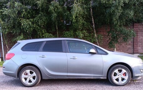 Opel Astra J, 2011 год, 420 000 рублей, 12 фотография