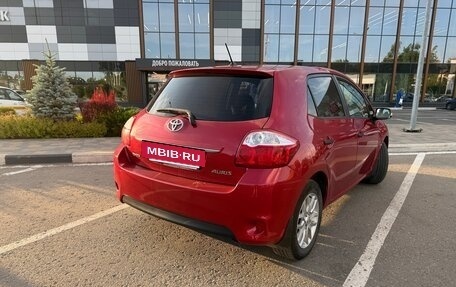 Toyota Auris II, 2010 год, 799 000 рублей, 2 фотография