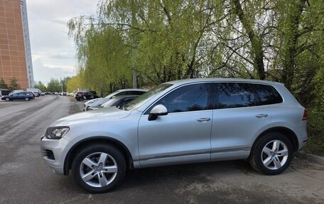Volkswagen Touareg III, 2011 год, 1 440 000 рублей, 4 фотография