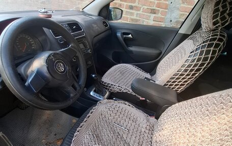 Volkswagen Polo VI (EU Market), 2011 год, 360 000 рублей, 3 фотография