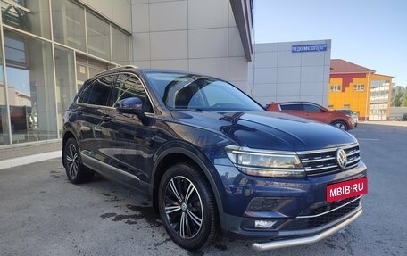 Volkswagen Tiguan II, 2017 год, 2 750 000 рублей, 2 фотография