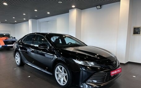 Toyota Camry, 2019 год, 2 795 000 рублей, 1 фотография