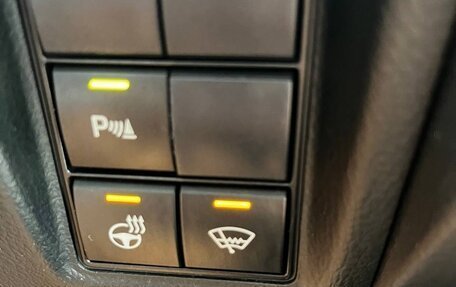 Toyota Land Cruiser Prado 150 рестайлинг 2, 2018 год, 5 750 000 рублей, 9 фотография