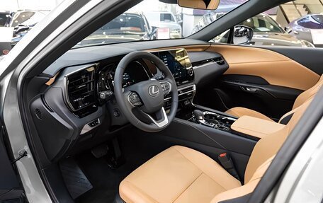 Lexus RX IV рестайлинг, 2025 год, 6 850 757 рублей, 6 фотография