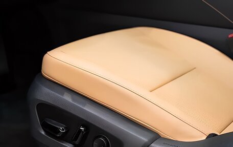 Lexus RX IV рестайлинг, 2025 год, 6 850 757 рублей, 15 фотография
