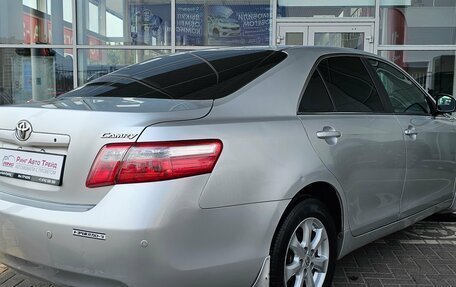 Toyota Camry, 2010 год, 849 000 рублей, 2 фотография