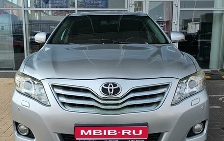 Toyota Camry, 2010 год, 849 000 рублей, 3 фотография