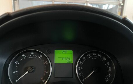 Skoda Fabia II, 2014 год, 567 000 рублей, 11 фотография