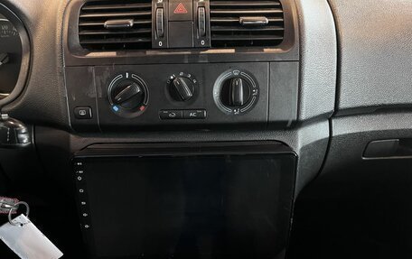 Skoda Fabia II, 2014 год, 567 000 рублей, 13 фотография